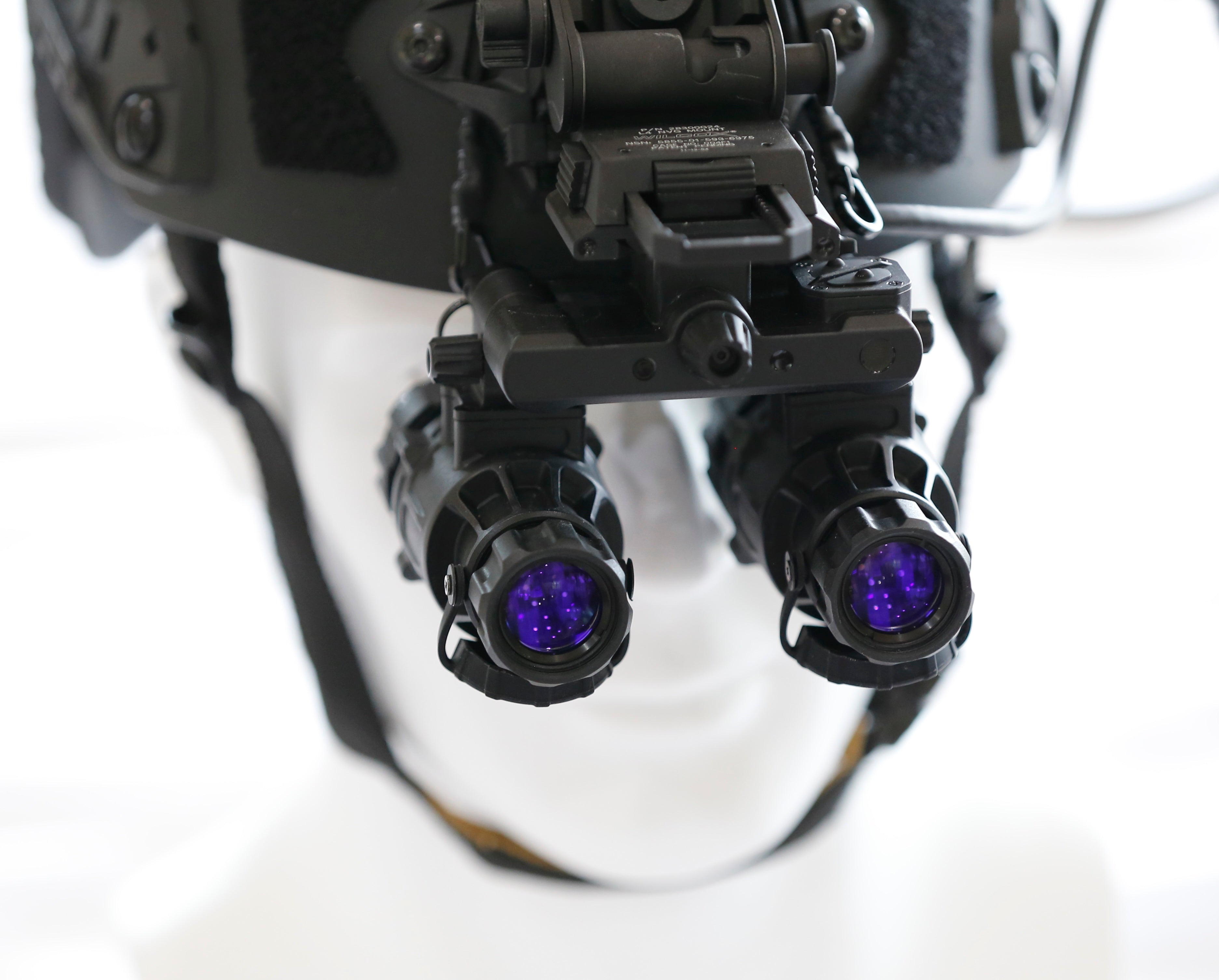 ASTRANV-P31 Helmet Mounted 2